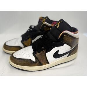 Air Jordan 1 Mid SE Black/Taxi-White-Sail – Size 10M –